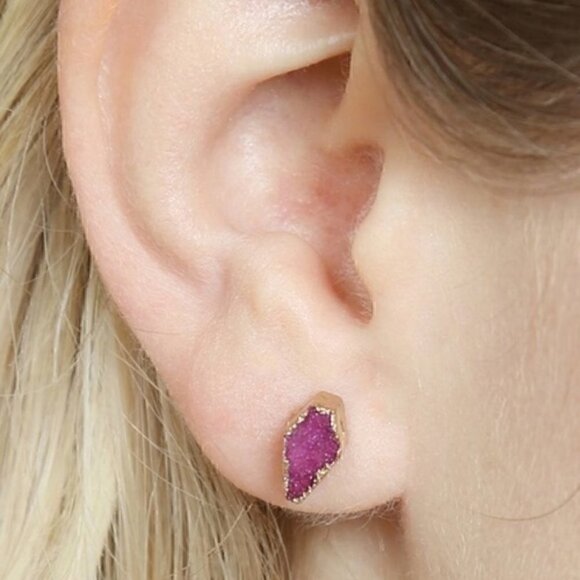 GORGEOUS DRUZY STUD EARRINGS. - Picture 1 of 3